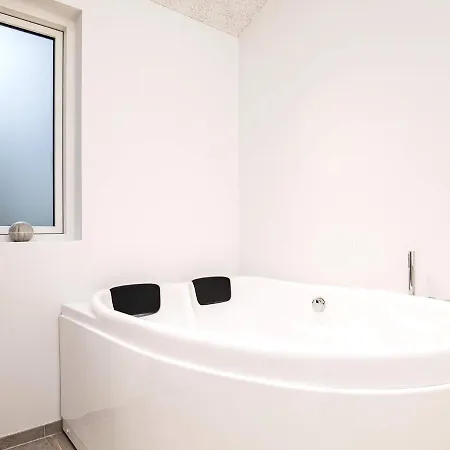 5 Star Holiday Home In S By Hébergement de vacances